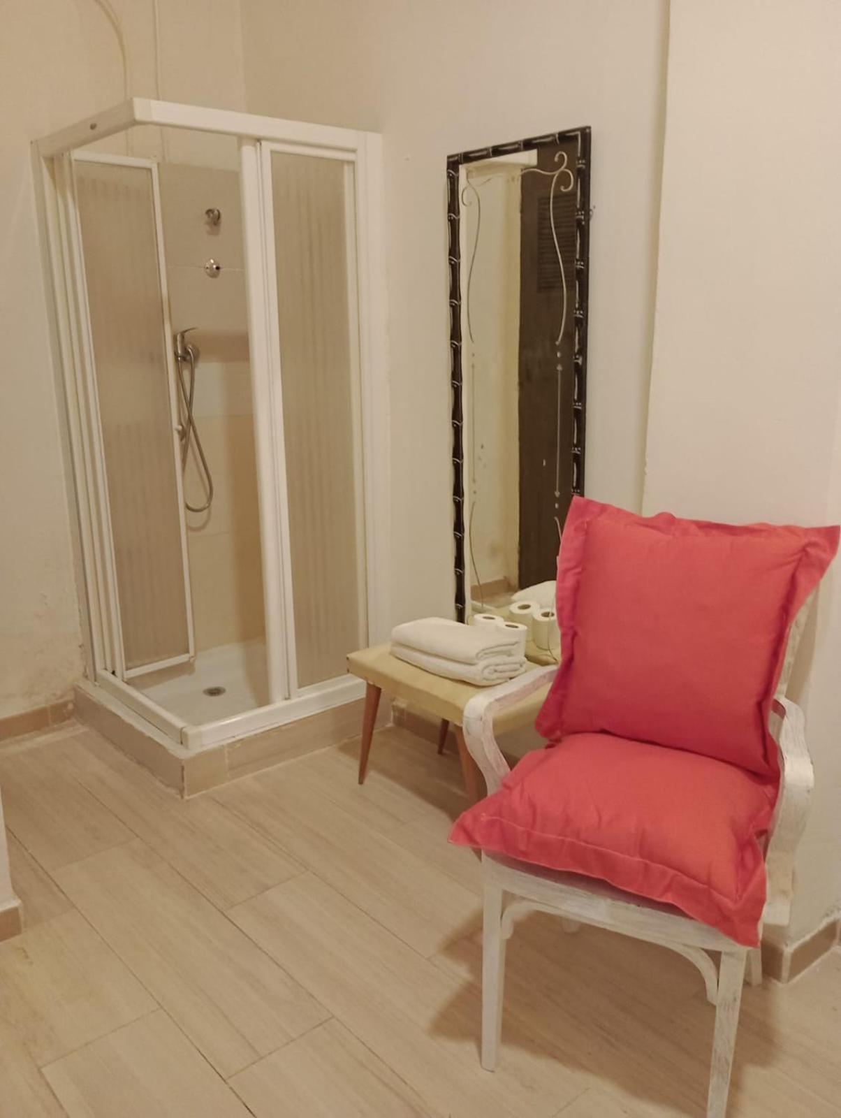 Aurora Room With Private Bathroom アリカンテ エクステリア 写真